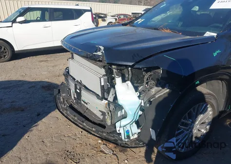 2025 GMC Acadia Fwd Denali from USA, damaged, VIN 1GKENLRS7SJ160911